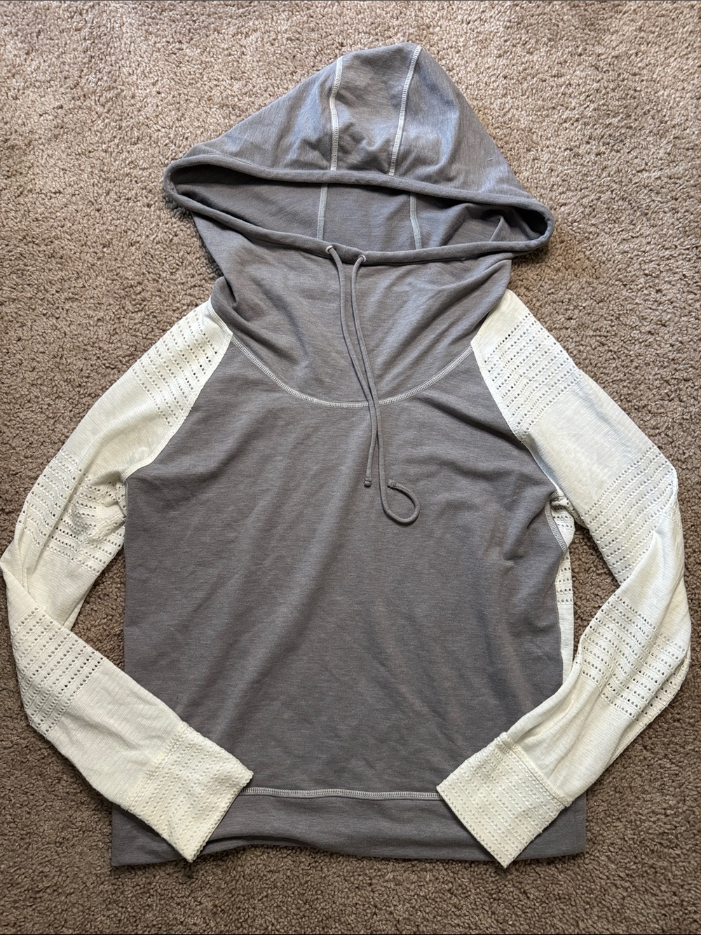Athleta Gray Hooded Pullover with Cream Knit Sleeves